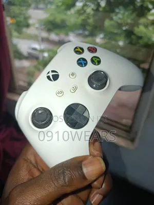 Xbox Series S Game Controller