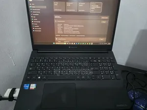 Laptop Toshiba Satellite L50 8GB Intel Core i5 HDD 1T