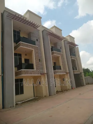 4bdrm Duplex in Durumi for sale