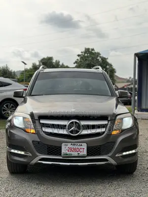 Mercedes-Benz GLK-Class 350 4MATIC 2014 Brown