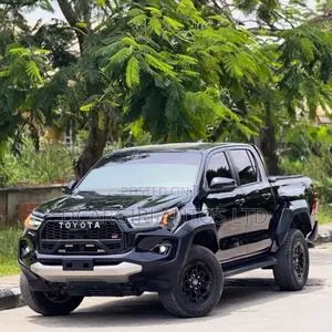Toyota Hilux 2024 Black