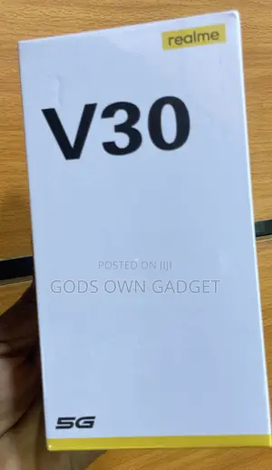New Realme V30 128 GB Black