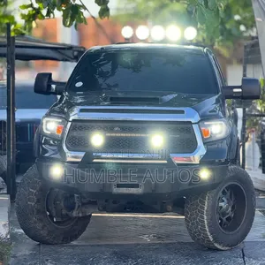 Toyota Tundra 2014 Black