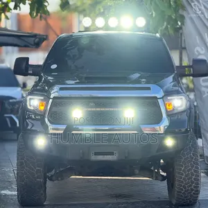 Toyota Tundra 2014 Black