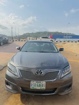 Toyota Camry LE 4dr Sedan (2.4L 4cyl 5A) 2007 Gray