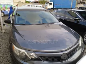 Toyota Camry 2012 Gray