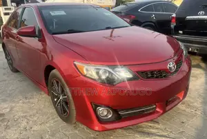 Toyota Camry 2014 Red