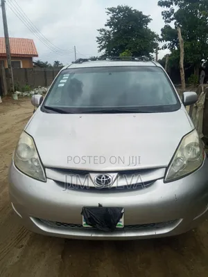 Toyota Sienna XLE 2008 Silver