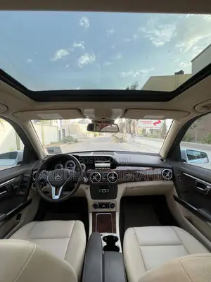 Mercedes-Benz GLK-Class 350 4MATIC 2013 Off white