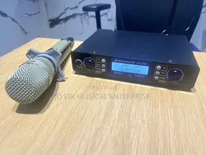 Sennheiser One Handed With Double Control