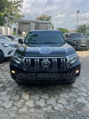 Toyota Land Cruiser Prado 2016 Black