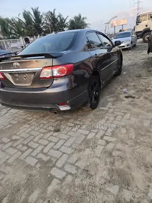 Toyota Corolla 2013 Gray
