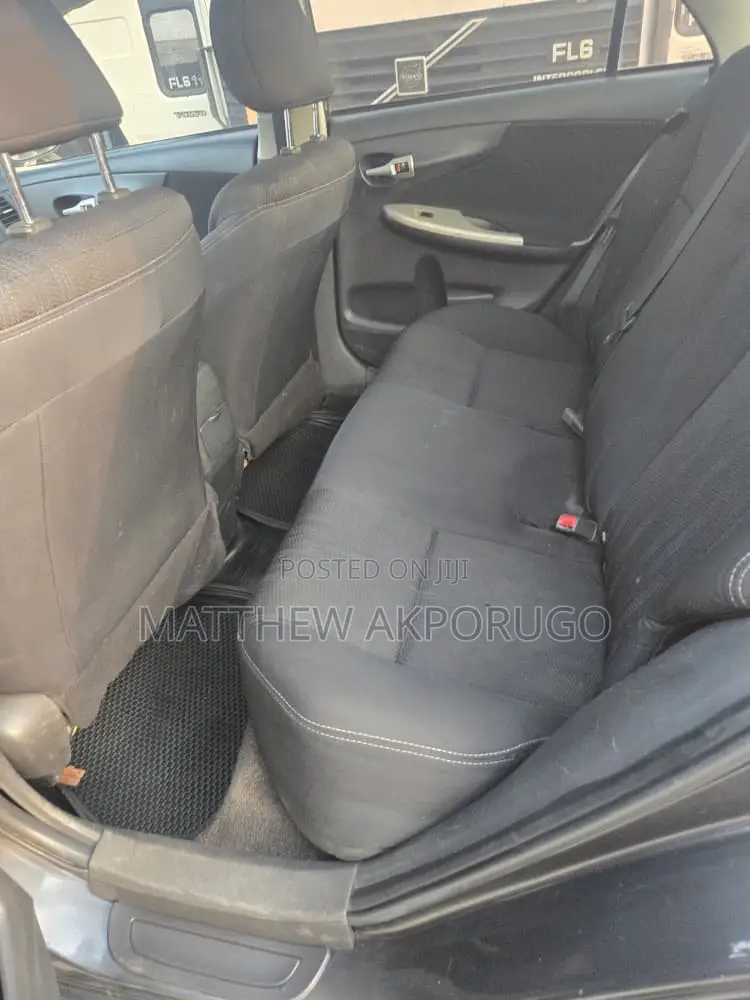 Toyota Corolla 2013 Gray