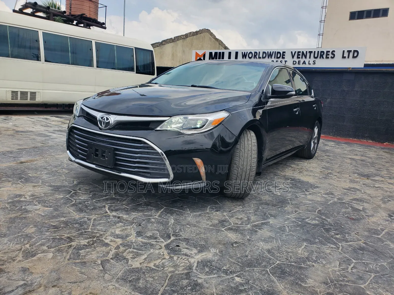 Toyota Avalon 2014 Black