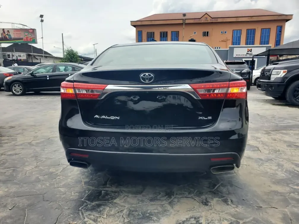 Toyota Avalon 2014 Black