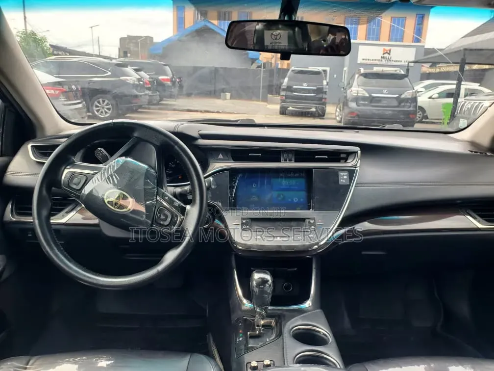 Toyota Avalon 2014 Black
