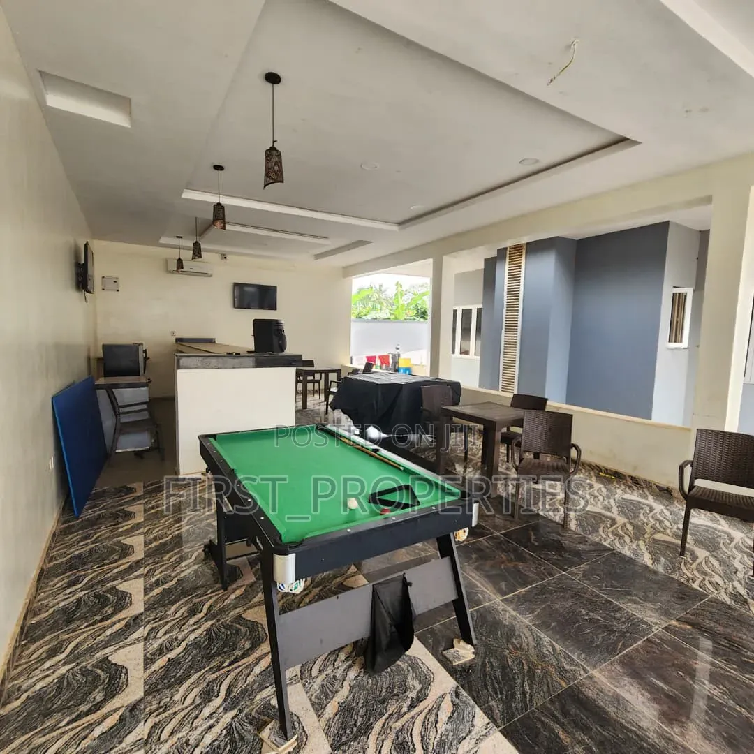 Functioning Hotel in Top Notch Environment