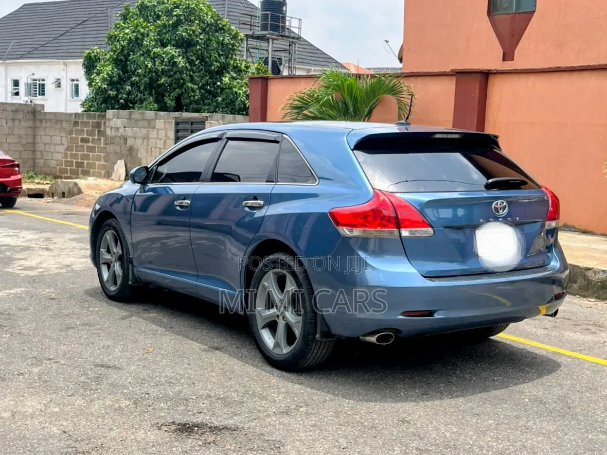 Toyota Venza 2012 Blue