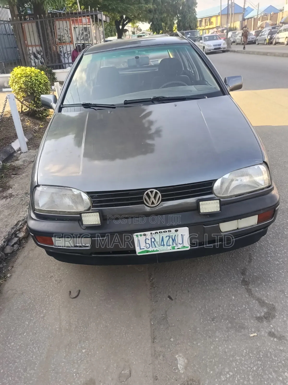 Volkswagen Golf 2001 Gray