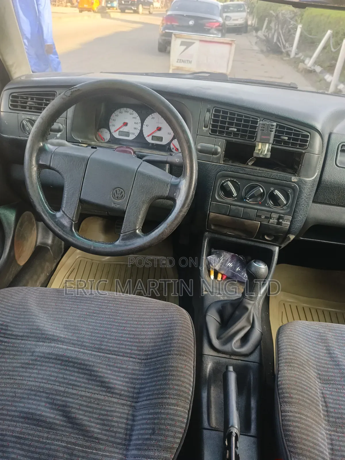 Volkswagen Golf 2001 Gray