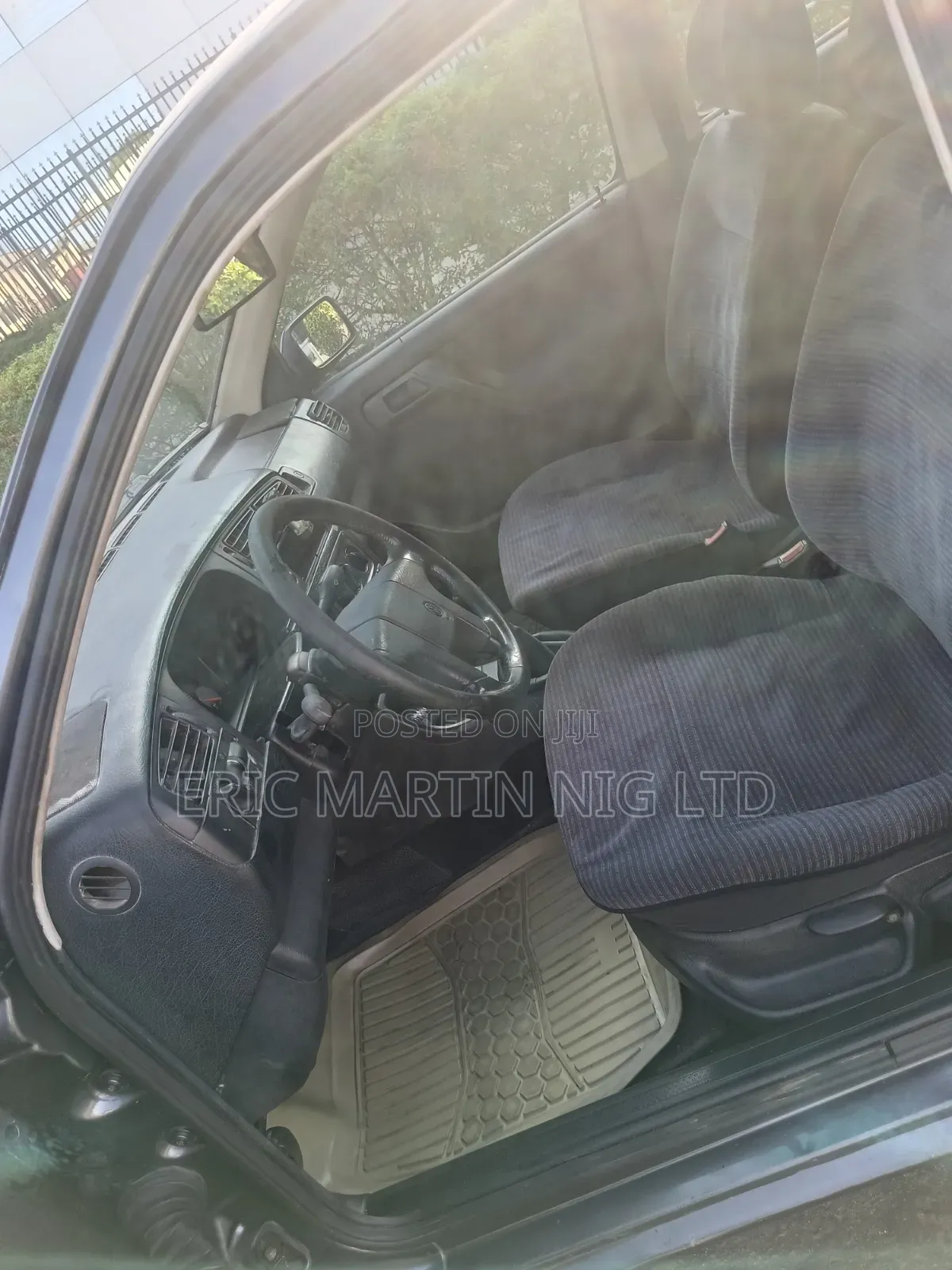 Volkswagen Golf 2001 Gray