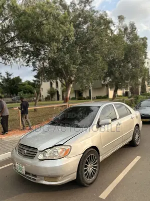 Toyota Corolla 2004 Silver