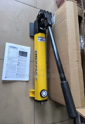 Enerpac Hydraulic Hand Pump (P392)