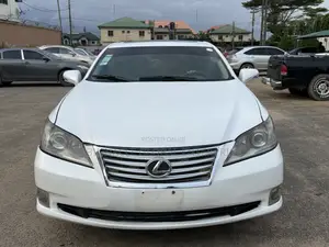 Lexus ES 350 2011