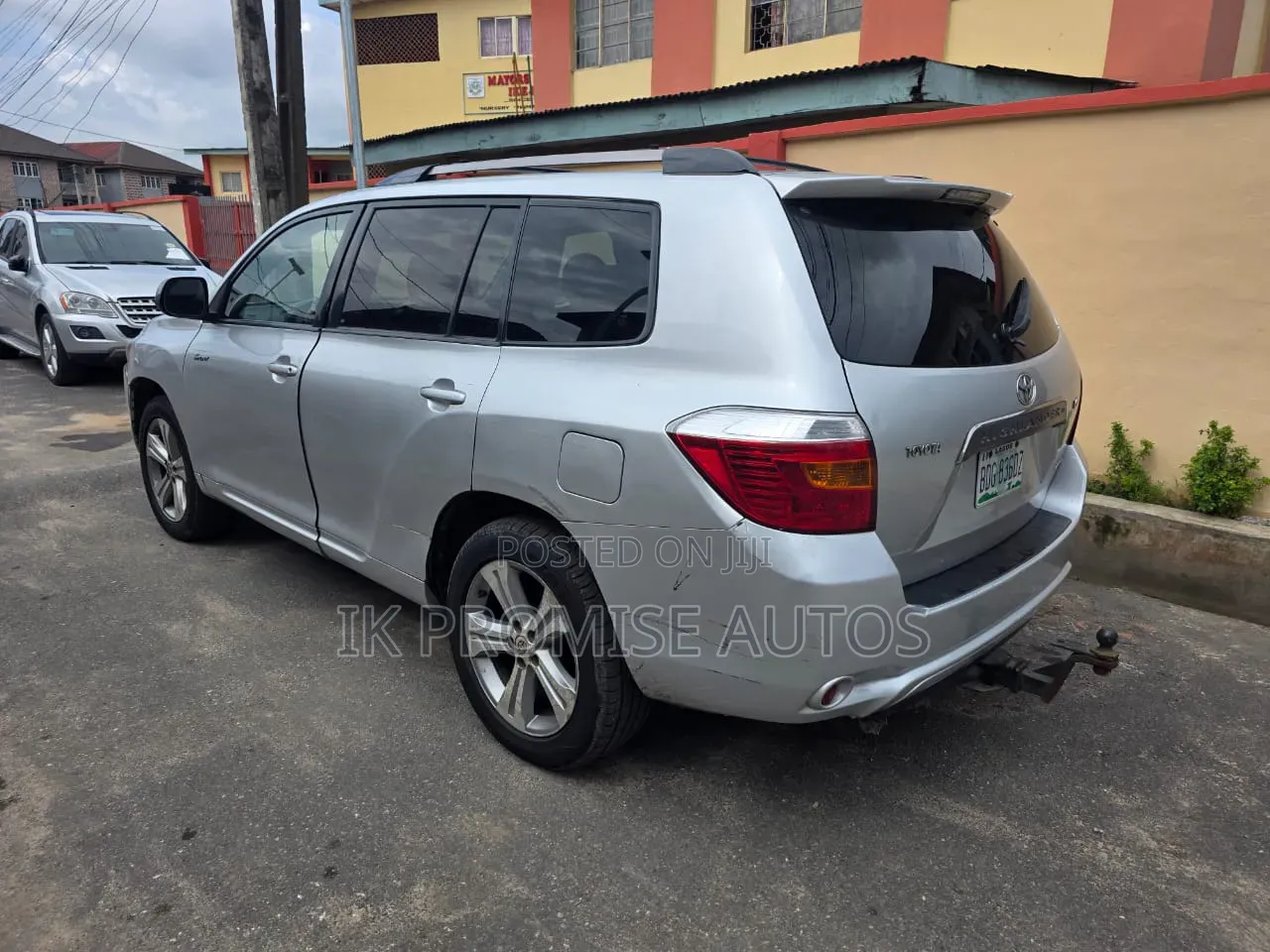 Toyota Highlander 2010 Silver