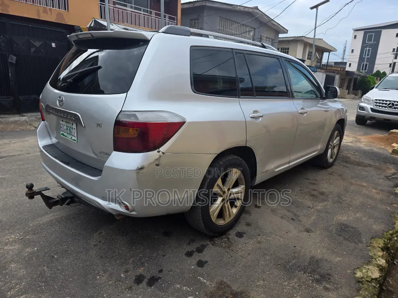 Toyota Highlander 2010 Silver