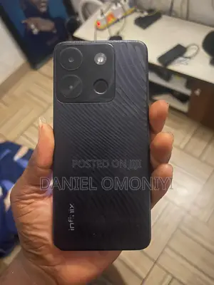 Infinix Smart 7 Plus 64 GB Black