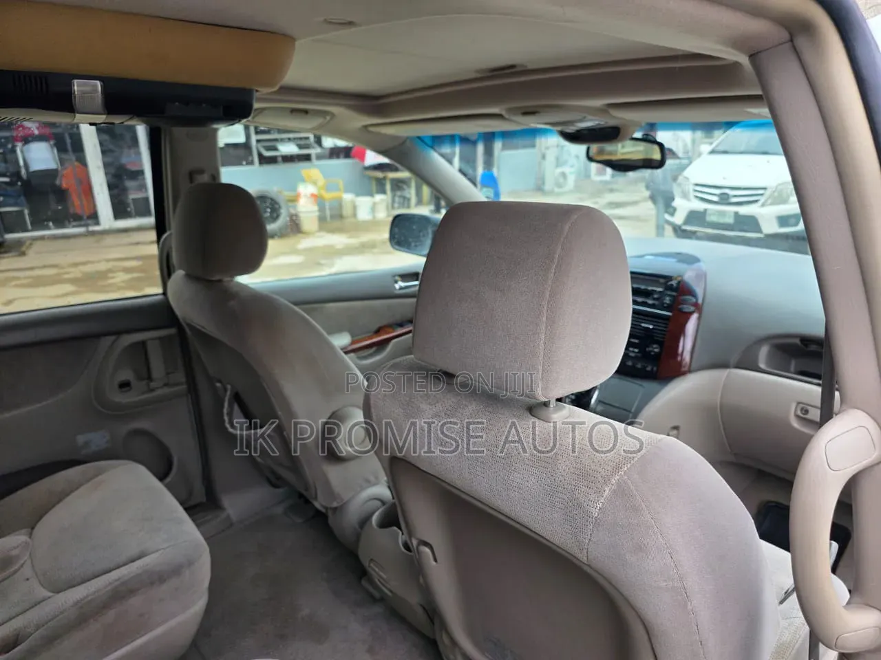 Toyota Sienna 2005 White