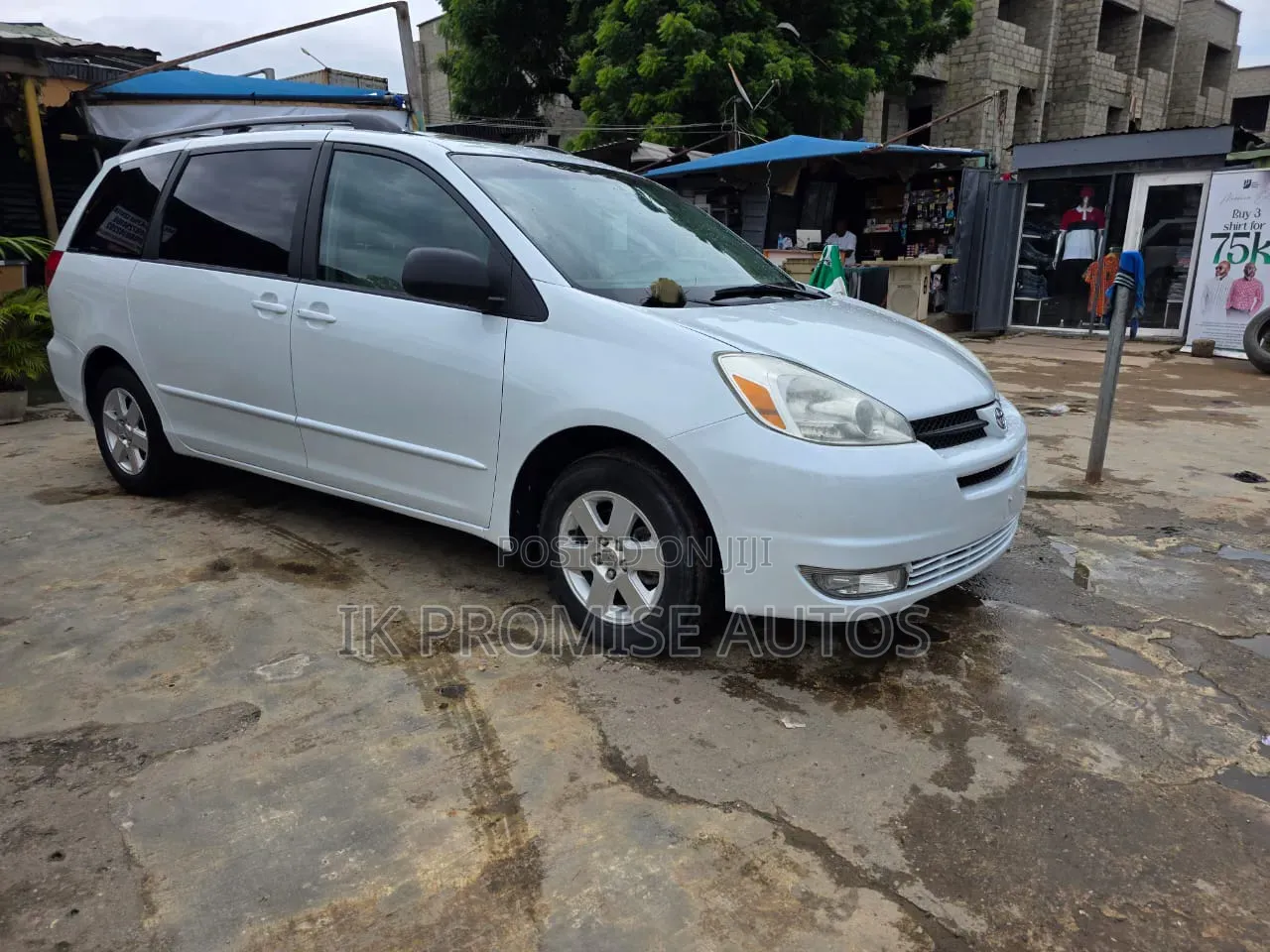 Toyota Sienna 2005 White