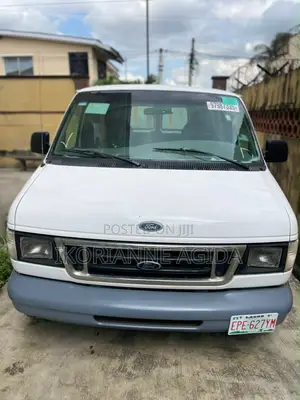 Ford Transit 2010 White