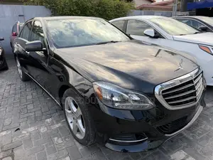 Mercedes-Benz E350 2015 Black
