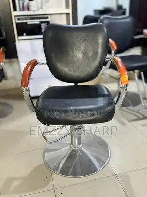 4units Medium Barber Chair