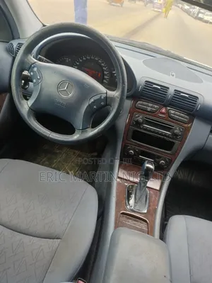 Mercedes-Benz C300 2005 Silver