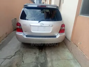 Toyota Highlander 2005 Silver