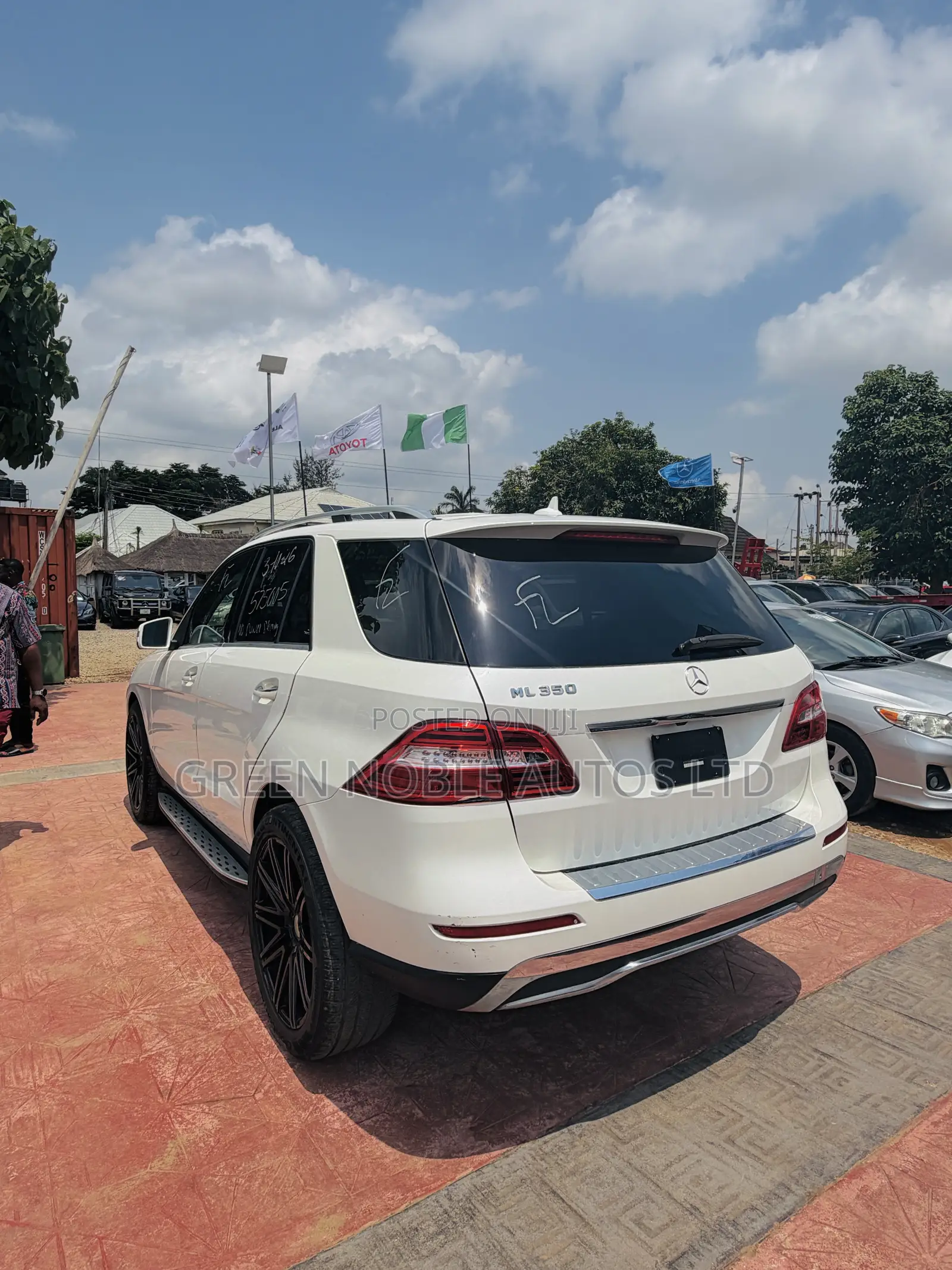 Mercedes-Benz M Class 2014 White