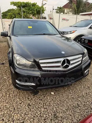 Mercedes-Benz C300 Sport 4Matic Sedan AWD (3.5L 6cyl 7A) 2013 Black
