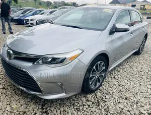 Toyota Avalon XLE Premium 4dr Sedan (3.5L 6cyl 6A) 2014 Silver