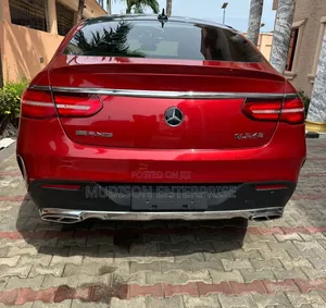 Mercedes-Benz GLE-Class 2017 Red