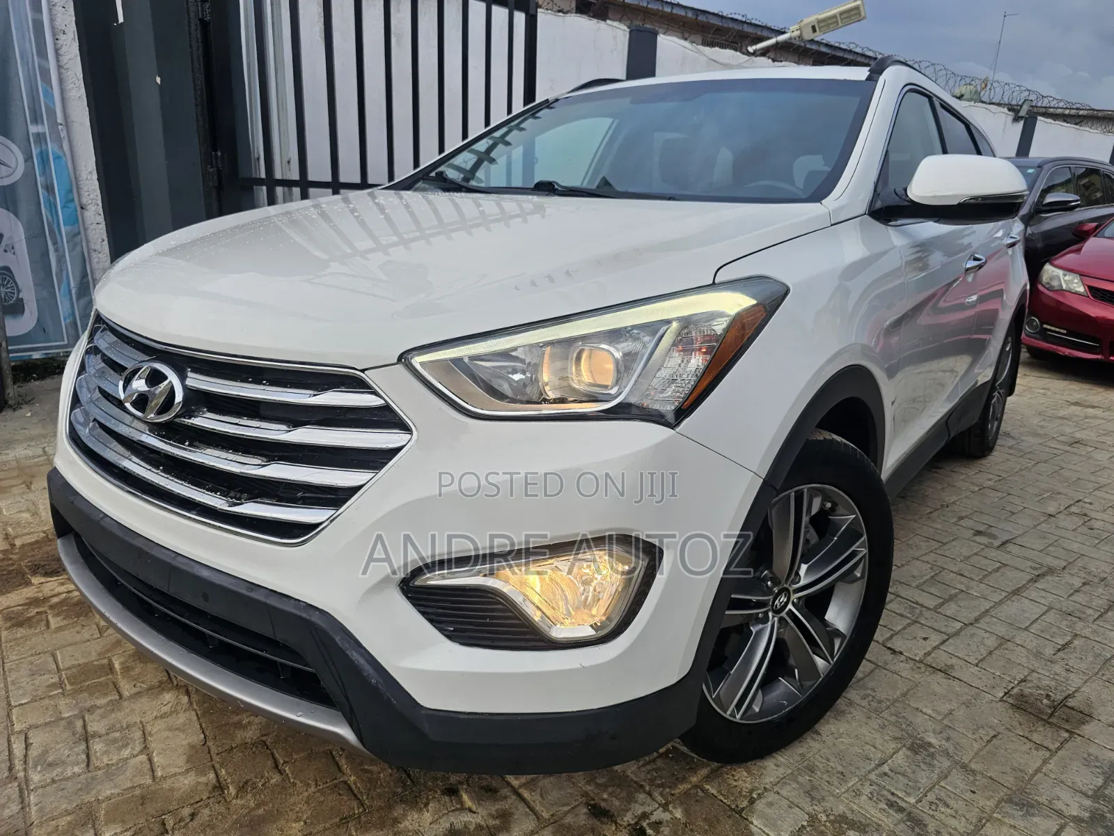 Hyundai Santa Fe Limited 4dr SUV AWD (3.3L 6cyl 6A) 2015 White