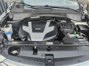 Hyundai Santa Fe 2015 White