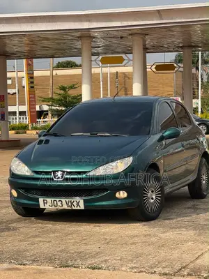 Peugeot 206 2004 Green