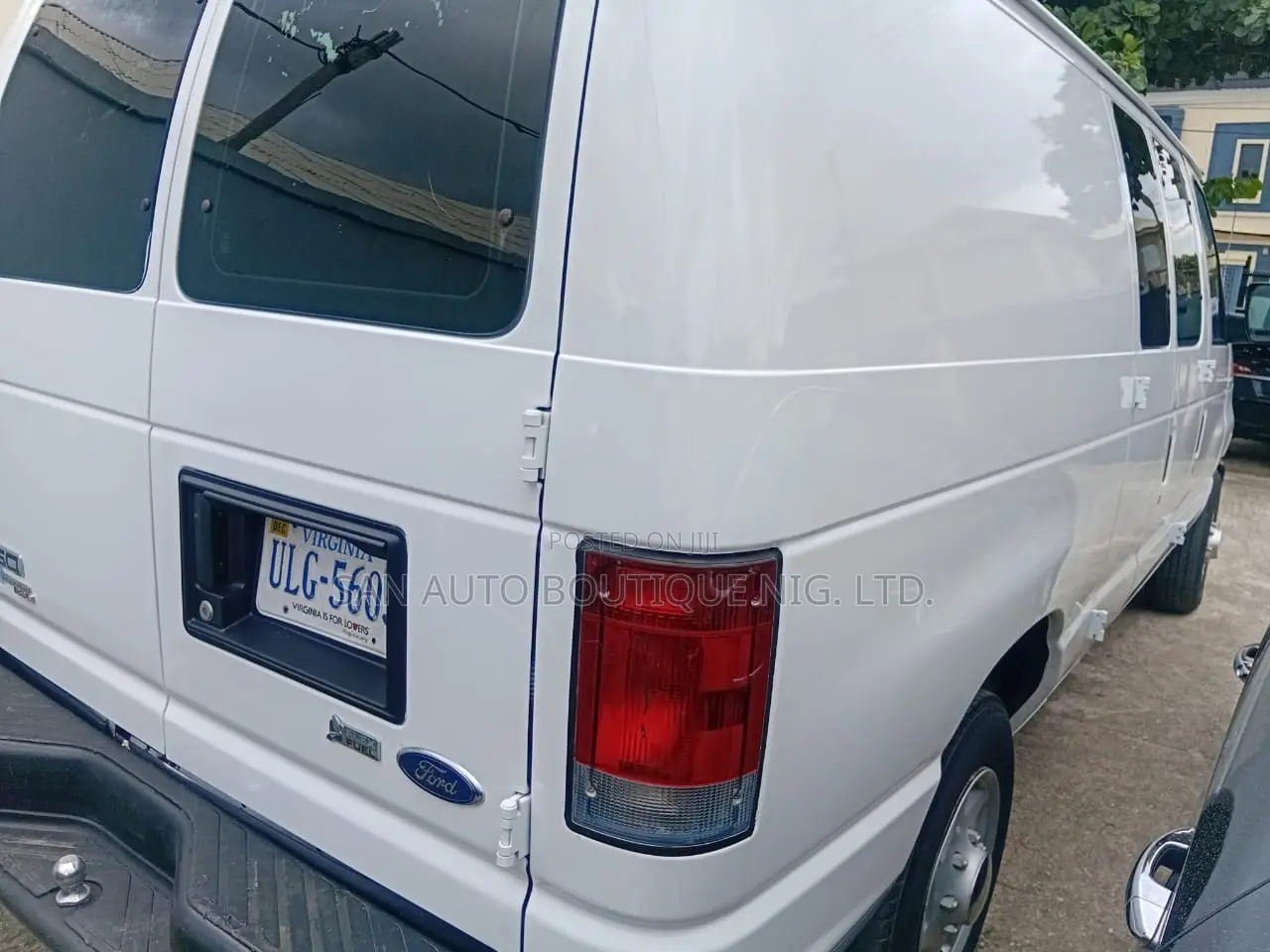 Ford Econoline 2012 White