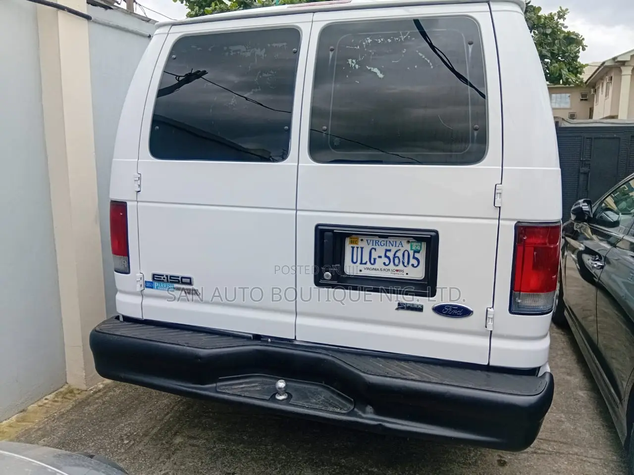 Ford Econoline 2012 White