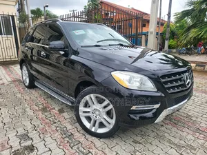 Mercedes-Benz M Class 2015 Black