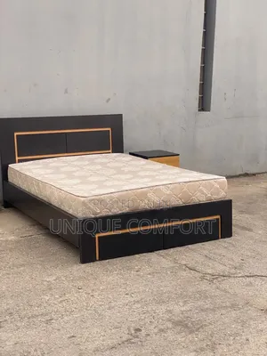 Top Quality 41⁄2 by 6 Bedframe With Semi Orthopaedic Mattress Drawer