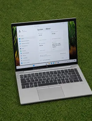Laptop HP EliteBook 845 G8 8GB AMD Ryzen 3 SSD 256GB